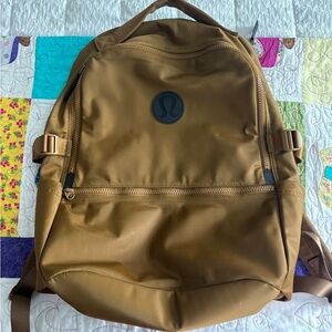 Lululemon crew backpack in brown